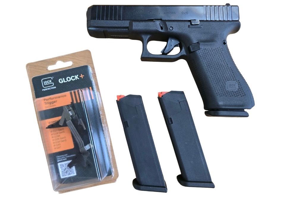 gebr. GLOCK Mod. 17 Gen. 5 mit Performance Trigger mit Reservemagazin in der Orignialbox, Zustand: Sehr gut