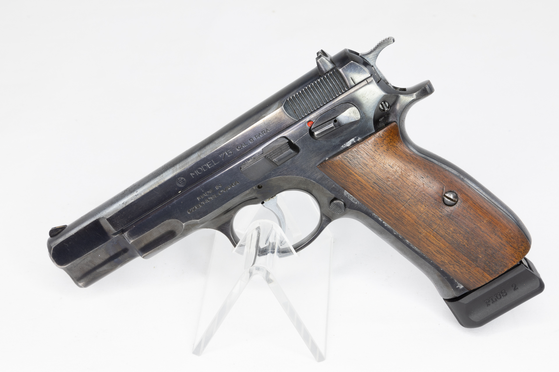 gebr. CZ Mod. 75 mit Holzgriffschalen