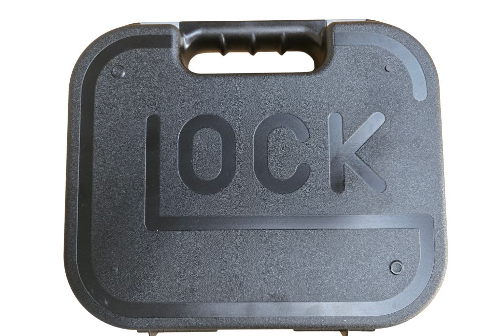 gebr. GLOCK Mod. 43 mit Reservemagazin und Magazinverlängerung im Originalkoffer, Zustand: Neuwertig