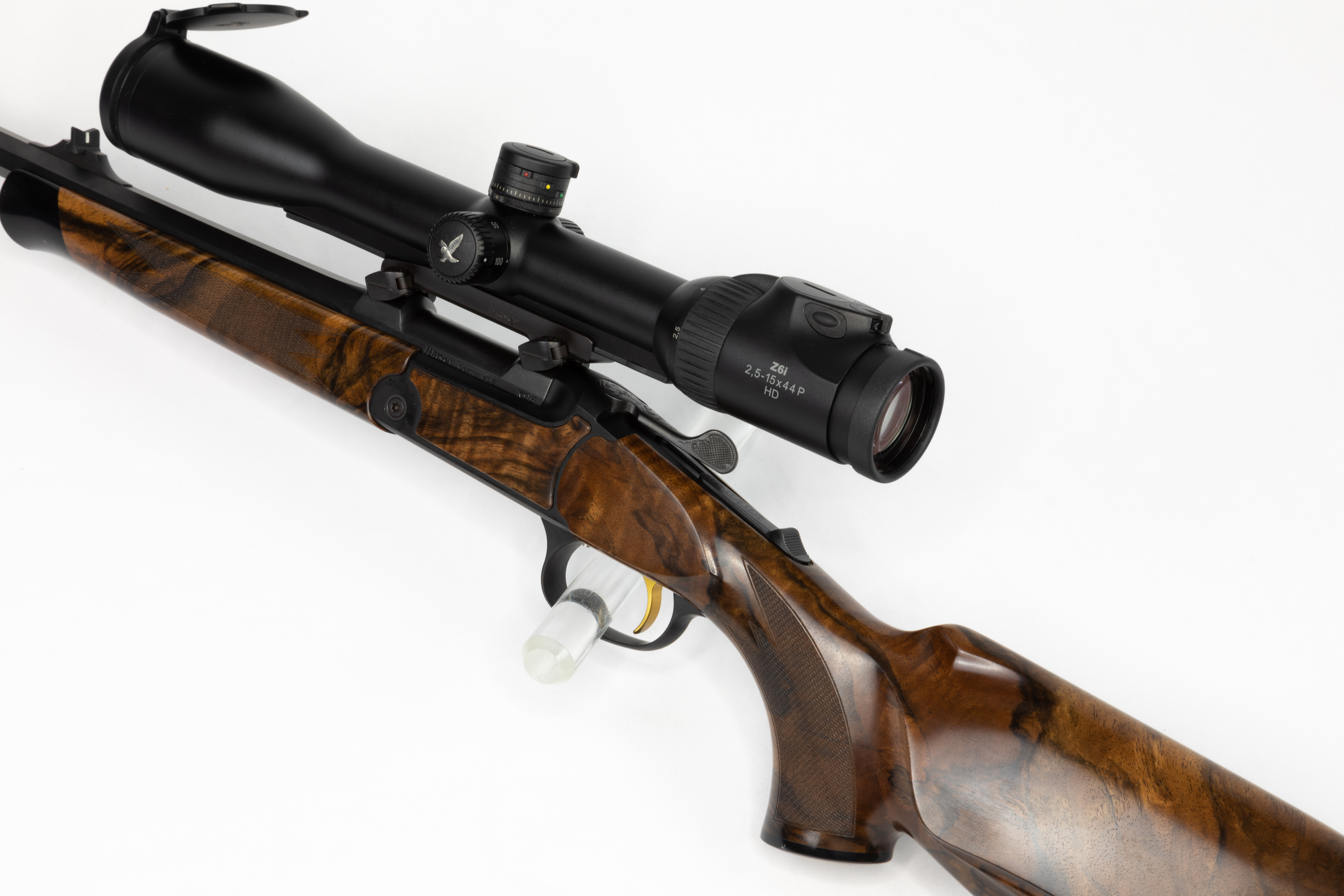 gebr. BLASER K95 Attache mit montiertem SWAROVSKI Z6i2,5-15x44P gebr. BLASER K95 Attache mit montiertem SWAROVSKI Z6i2,5-15x44P