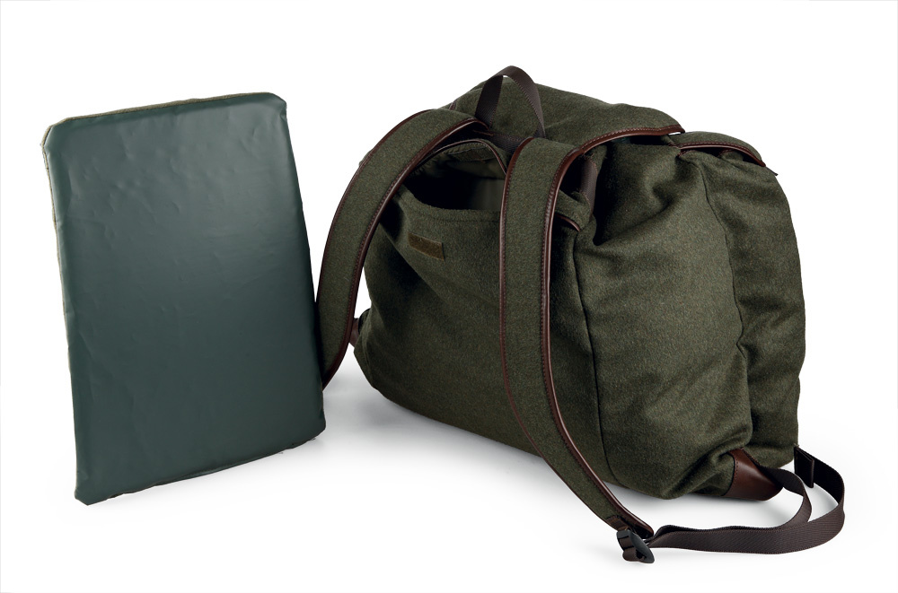 RISERVA Tyrolean Loden Backpack with Cushion 27l RISERVA Tyrolean Loden Backpack with Cushion 27l