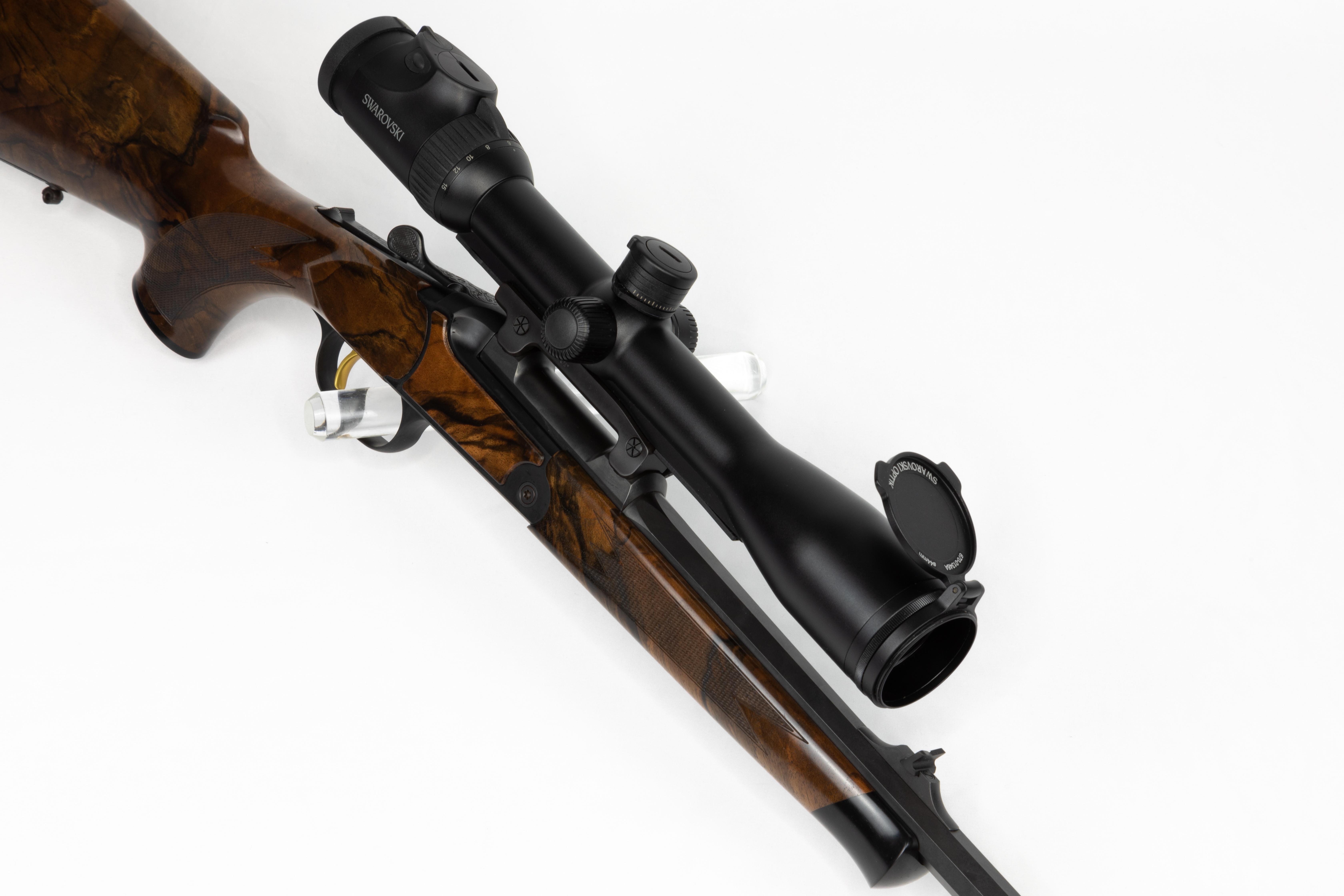 gebr. BLASER K95 Attache mit montiertem SWAROVSKI Z6i2,5-15x44P gebr. BLASER K95 Attache mit montiertem SWAROVSKI Z6i2,5-15x44P