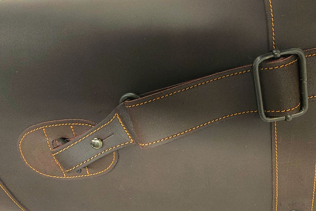 CORZO Leder Futteral Dunkelbraun 120cm