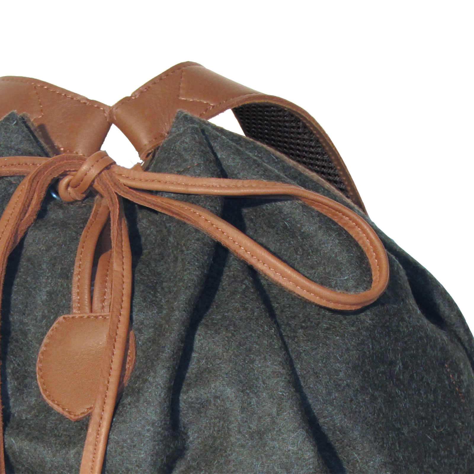 AKAH Gebirgsrucksack Loden/Elch-Leder AKAH Gebirgsrucksack Loden/Elch-Leder