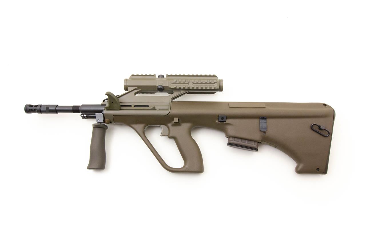 STEYR AUG A3 SA Kommando 3x Optik LL417mm