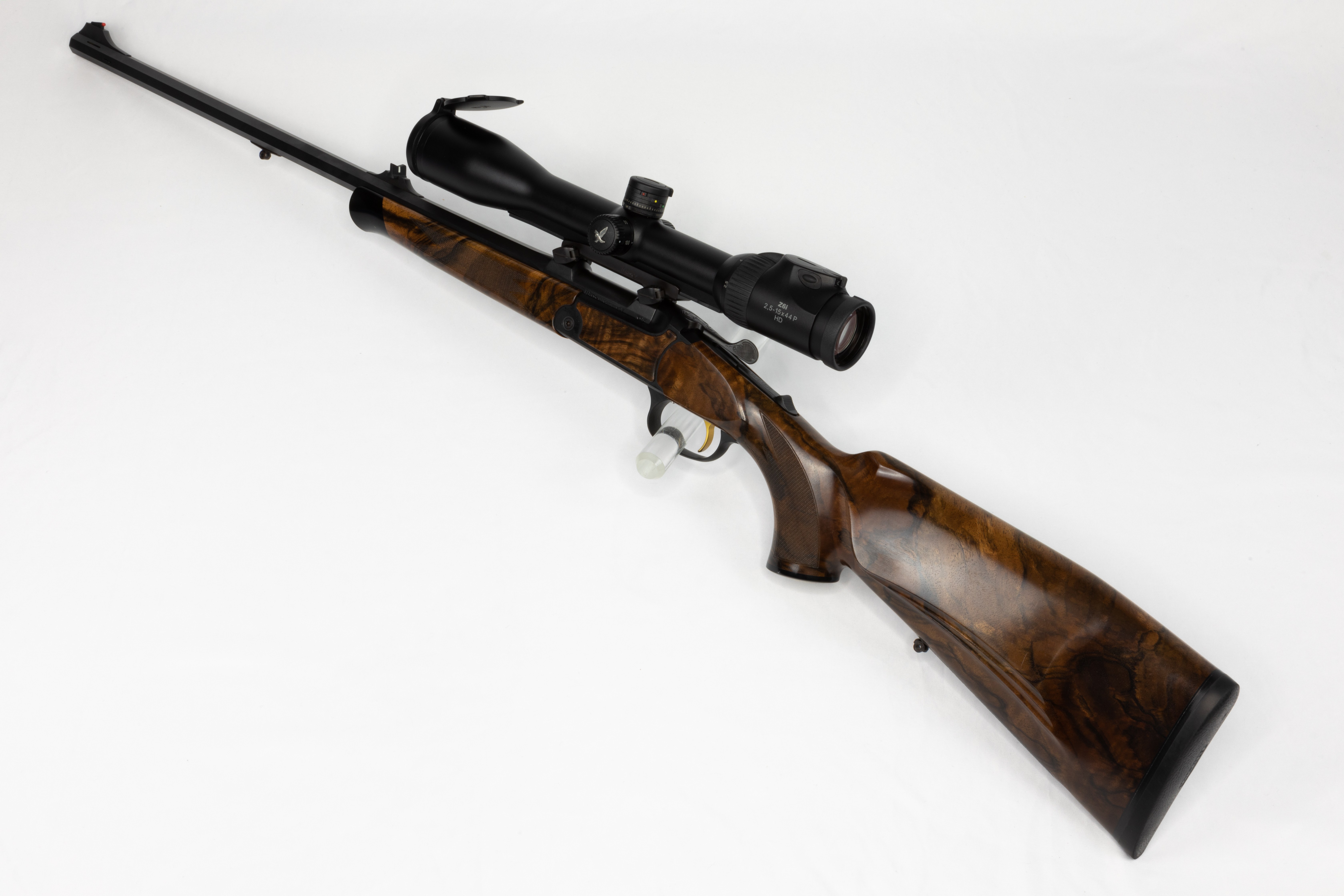 gebr. BLASER K95 Attache mit montiertem SWAROVSKI Z6i2,5-15x44P gebr. BLASER K95 Attache mit montiertem SWAROVSKI Z6i2,5-15x44P